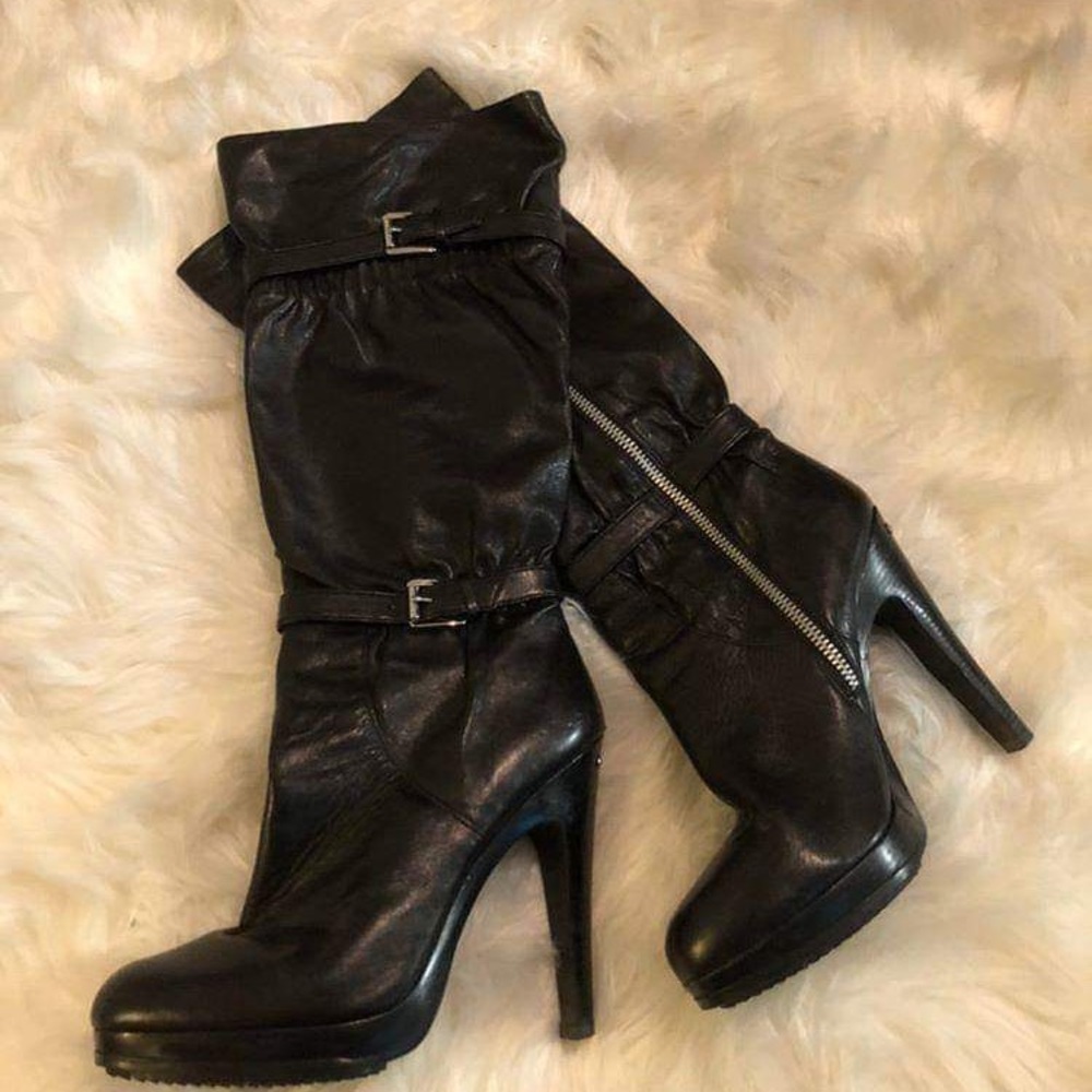 Michael Kors black boots size 9